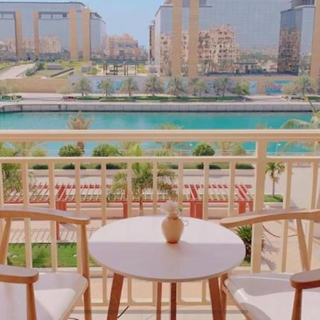 Bay La Sun , Luxury Apartment With Nice View King Abdullah Economic City Kültér fotó