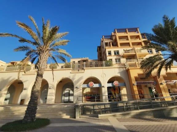 Bay La Sun , Luxury Apartment With Nice View King Abdullah Economic City Kültér fotó